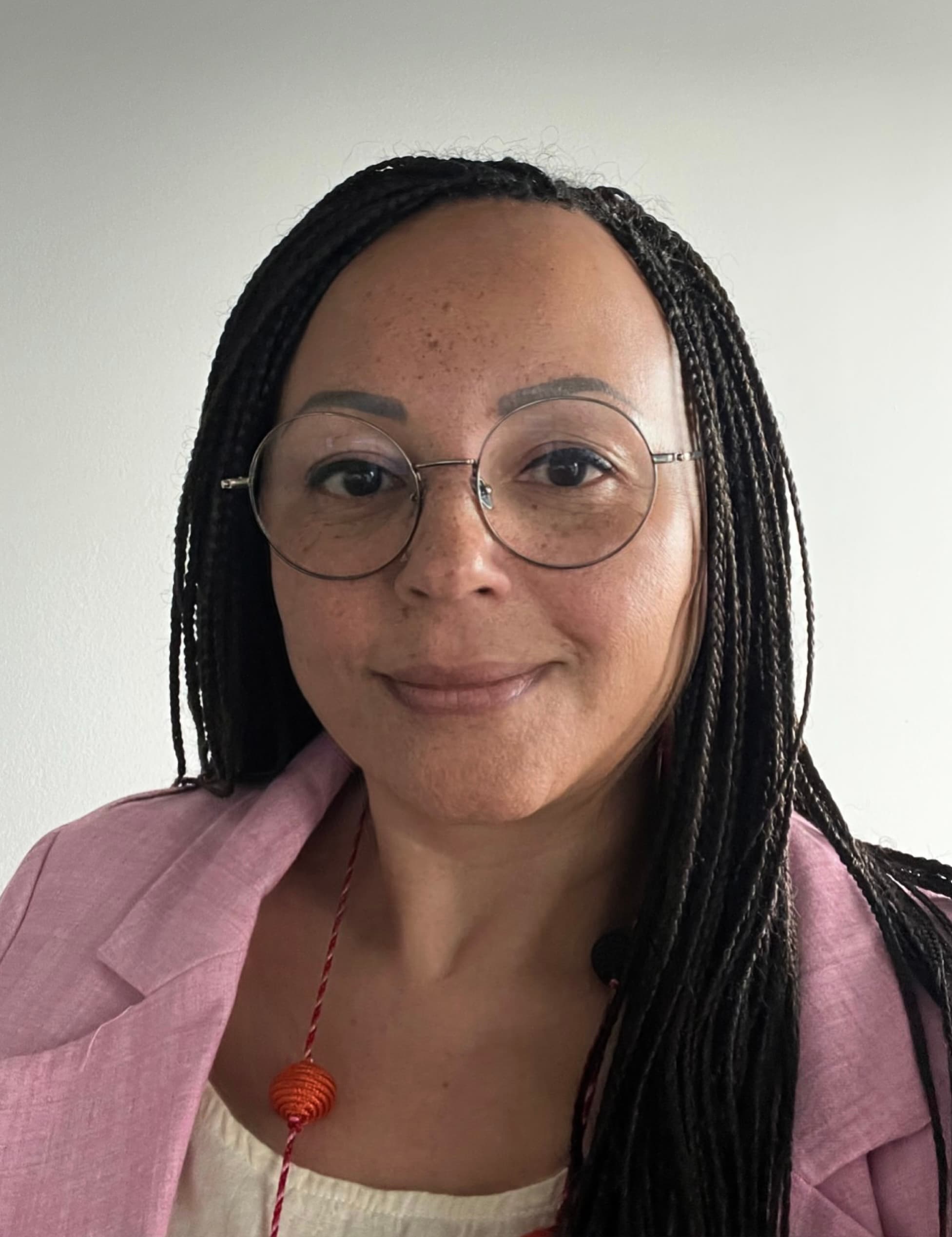 Dr Aderonke